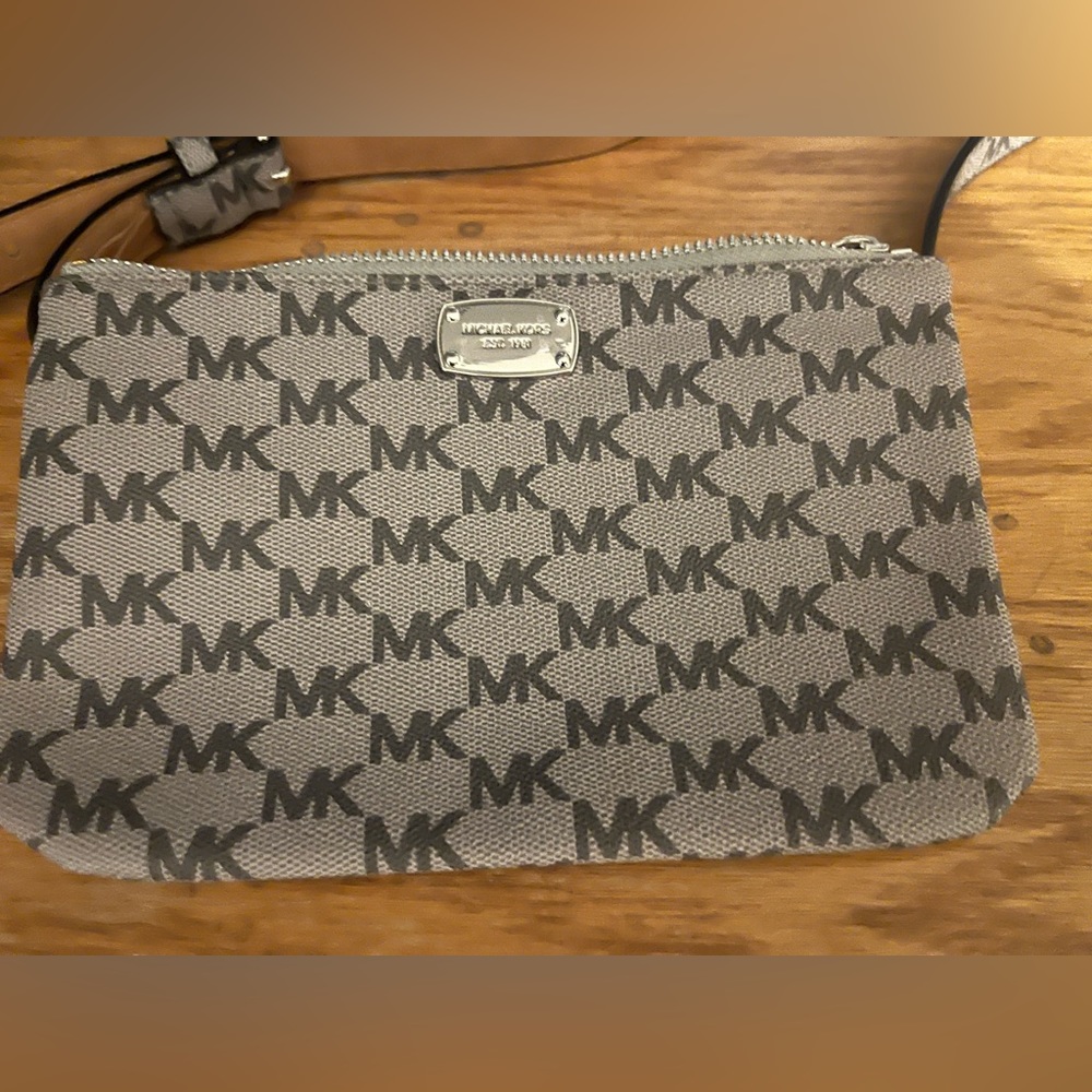 Michael Kors belt purse. Worn just once.